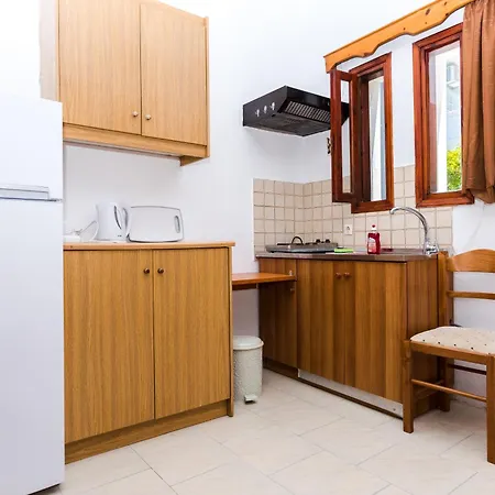 Hotel apartamentowy Erato