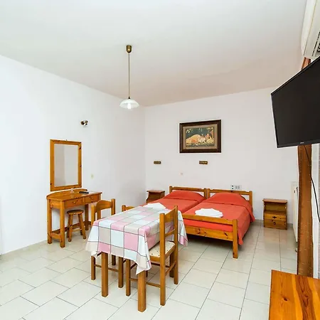 Hotel apartamentowy Erato 2*