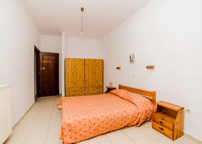 Erato Appart hôtel 2*