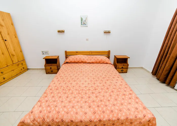 Appart hôtel Erato 2*