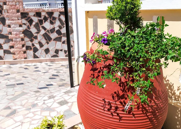 Erato Appart hôtel 2*